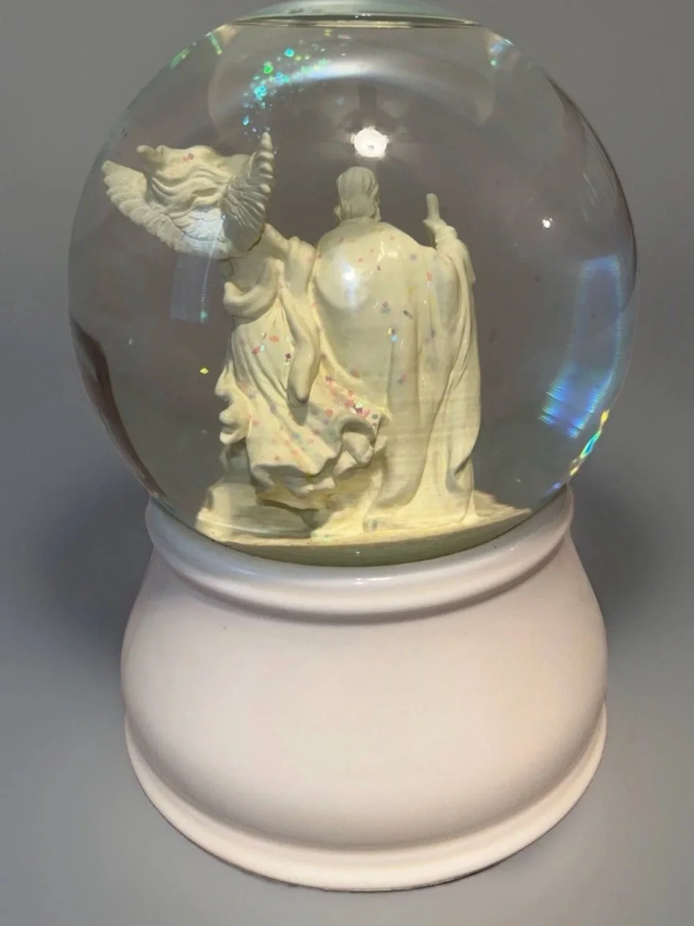 2011 Christmas Water Globe Nativity Musical 